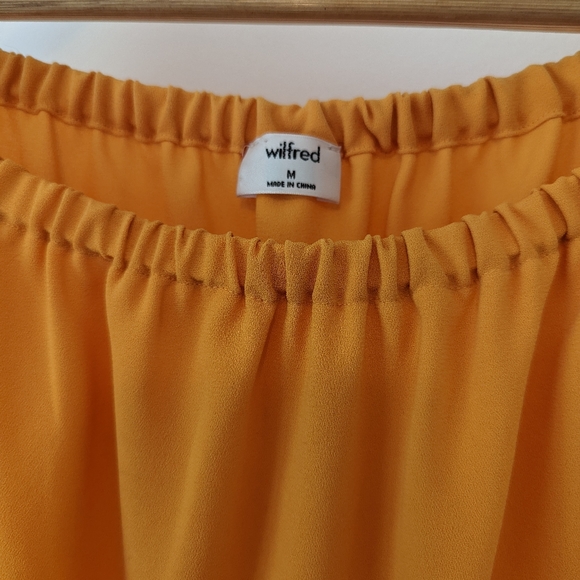 Aritzia Wifred Eleanora off-the-shoulder blouse | Size M - Picture 4 of 5